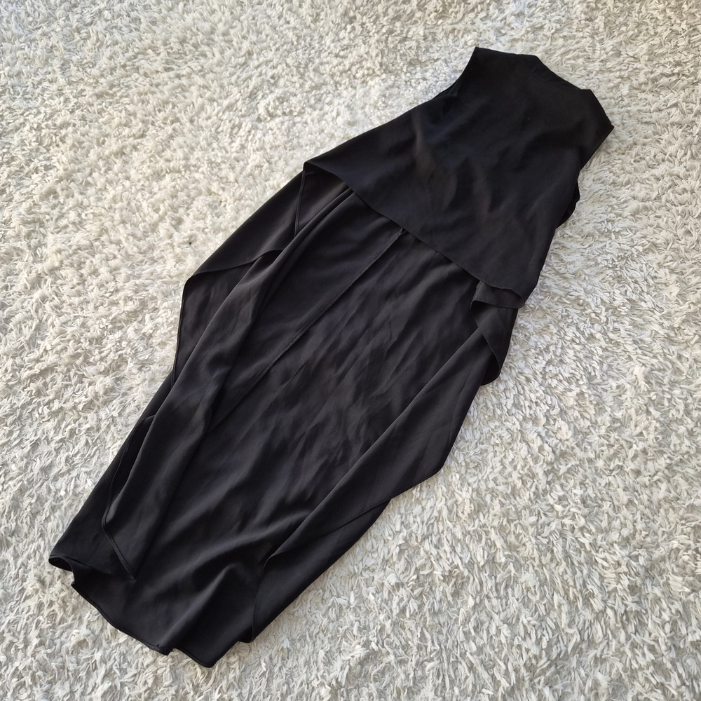 ☆5/$15☆High-Low Sleeveless Tank Top – Size S (Forever 21)